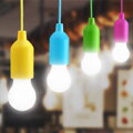 LED lampička závěsná, tahací - Různé barvy