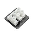 Izolační podložka pod 3 pólové svorkovnice, plast