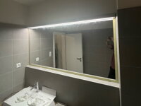 Výroba a instalace světla nad zrcadlo