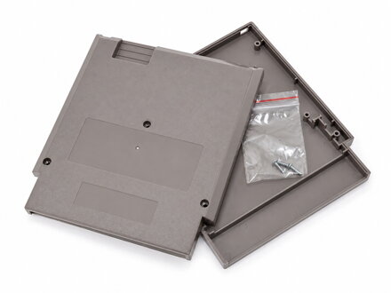 Plastové pouzdro cartridge pro Famicom 60 pin / Nintendo NES 72 pin