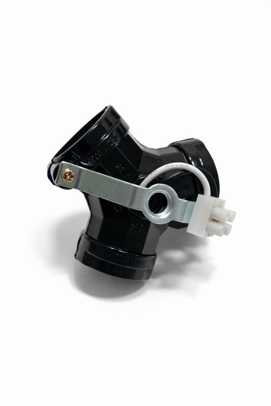 Trojitá objímka E27 s montážním držákem