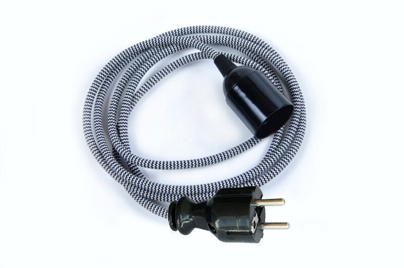 Textilní kabel 2x0,75mm2 Zig Zag Černo-Bílá 24 s objímkou a vidlicí