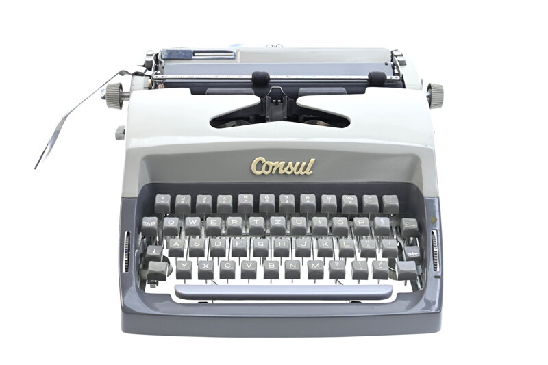 Consul psací stroj šefdošedý