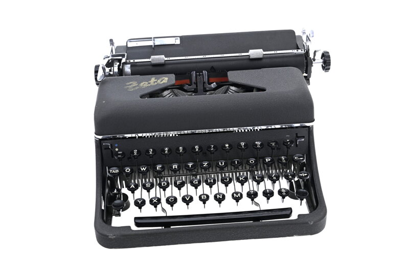 Psací stroj ZETA