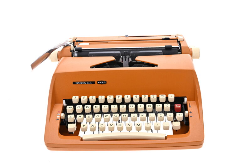 Consul psací stroj Consul 2223 oranžový REPASOVANÝ