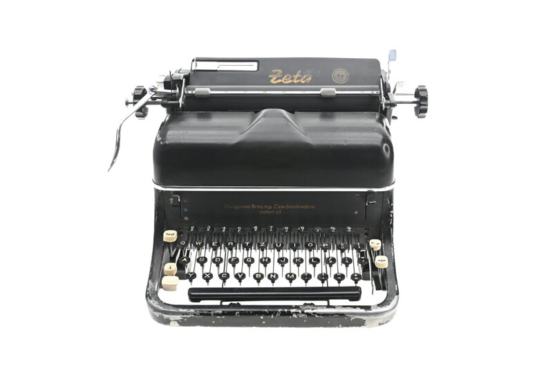 Psací stroj ZETA REPASOVANÝ