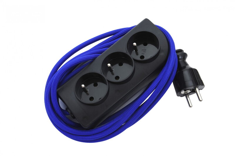 Prodlužovací kabel s trojzásuvkou Prodlužovací kabel s trojzásuvkou