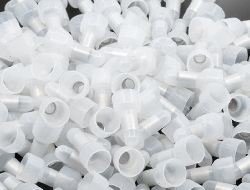 Lisovací spojka - Pro vodiče o průřezu max. 2x1 mm2