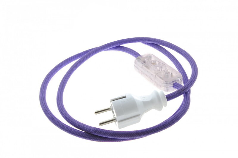 Přívodní textilní kabel k lampičce 1,8 m Fialová Parmská FP46, vidlice + vypínač Přívodní textilní kabel k lampičce 1,8 m Fialová Parmská FP46, vidlice + vypínač